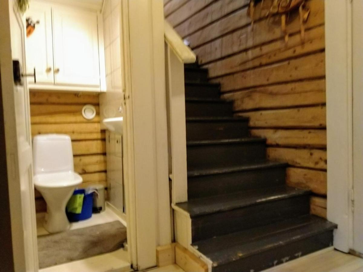 120 Yrs. Old Log House In Kuopio City Centre Esterno foto
