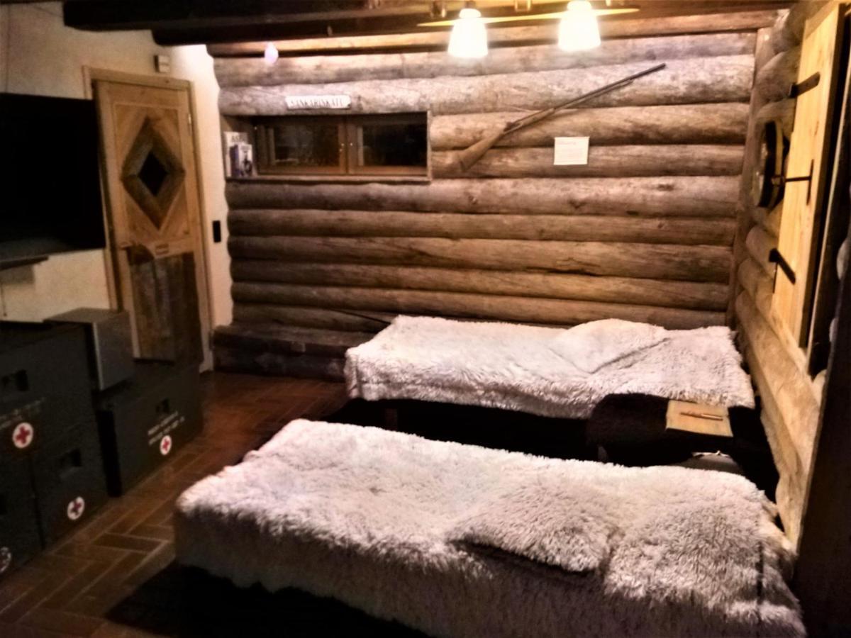 120 Yrs. Old Log House In Kuopio City Centre Esterno foto